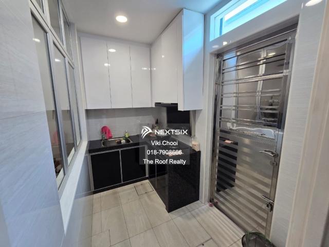 Residential House for sale in Malaka