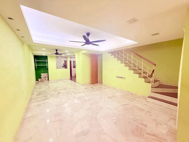 Terraced House for sale in Country Heights Damansara, Kuala Lumpur