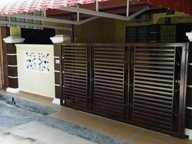 Terraced House for sale in Krubong