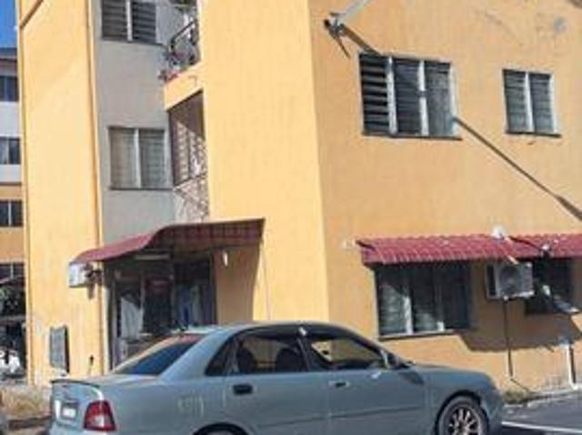 Flat for sale in Sendayan Village, Negeri Sembilan
