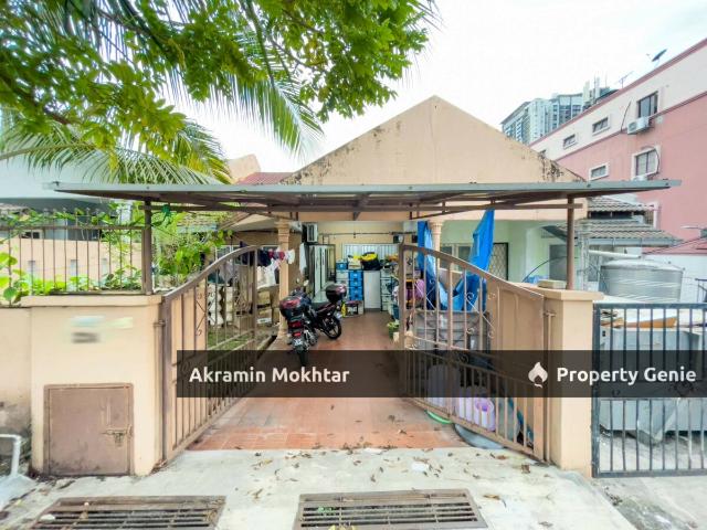 Terraced House for sale in Country Heights Damansara, Kuala Lumpur