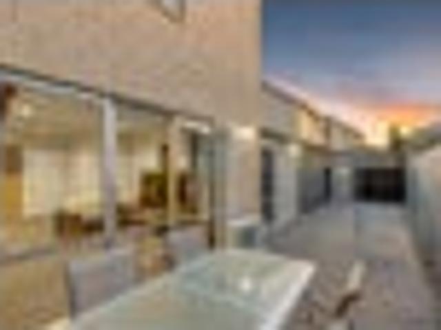 Townhouse for sale in Riccarton, Canterbury
