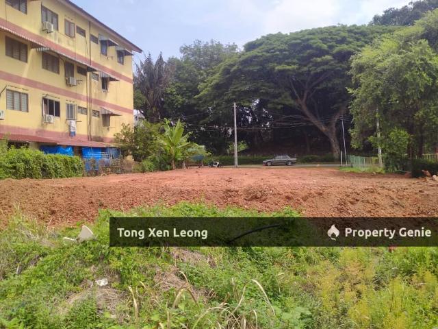 Property for sale in Malaka