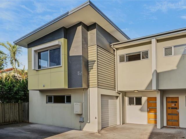 Townhouse for sale in Yeronga, Greater Brisbane