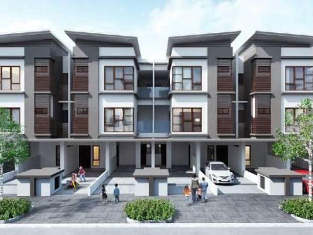 Townhouse for sale in Seri Kembangan, Majlis Bandaraya Subang Jaya