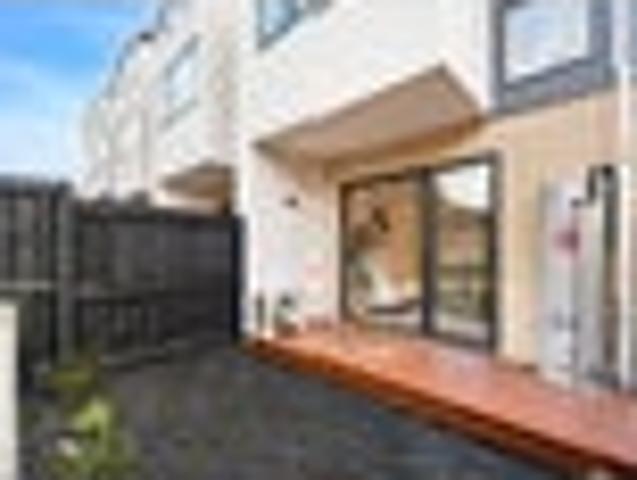House for sale in Howick, Oroua County