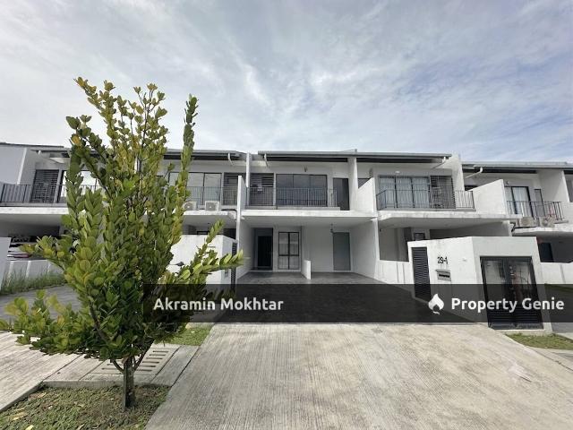 Townhouse for sale in Kajang, Langat