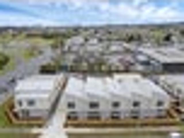 Townhouse for sale in Rata Vine, Manurewa