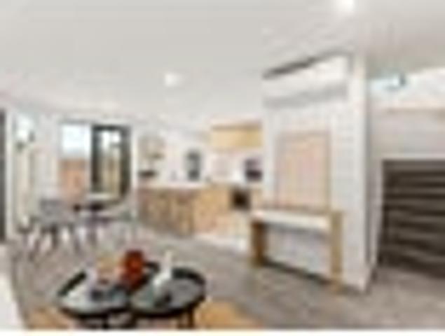 Townhouse for sale in Addington, Canterbury