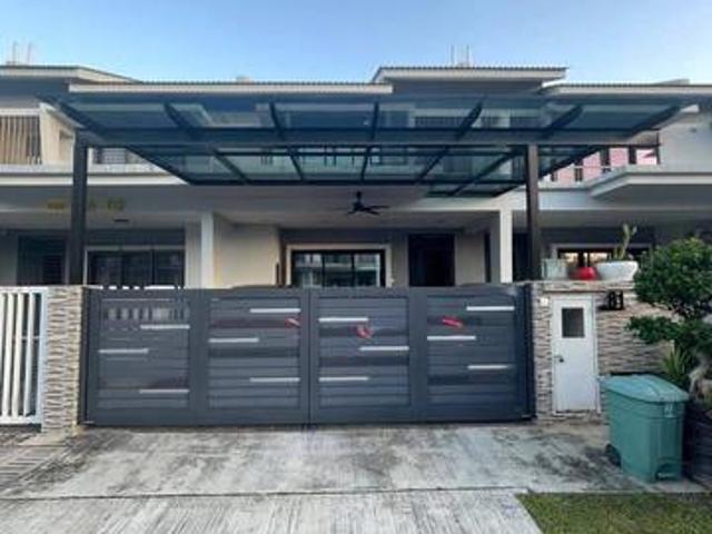 Terraced House for sale in Tanjong Sepat, Selangor