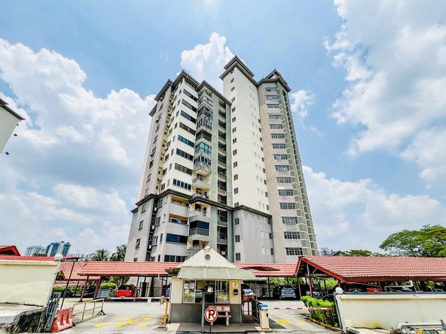 Condominium for sale in Country Heights Damansara, Kuala Lumpur