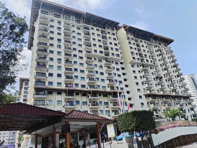 Condominium for sale in Petaling, Alam Impian