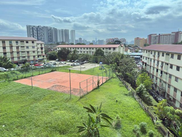 Flat for sale in Country Heights Damansara, Kuala Lumpur