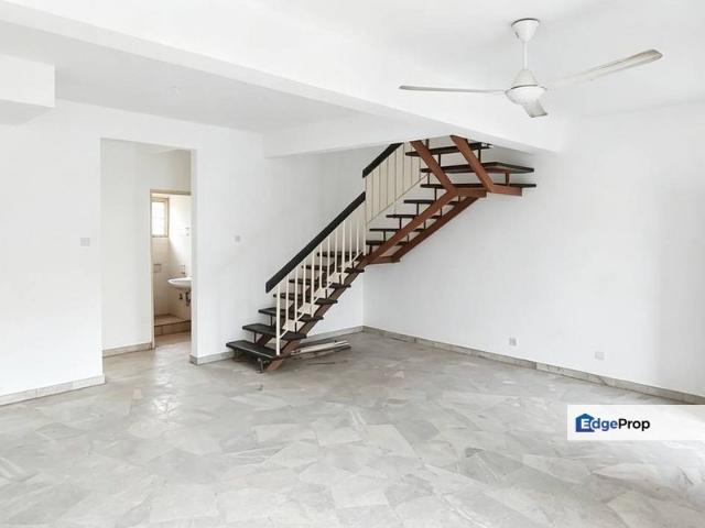House for sale in Petaling, Subang Jaya