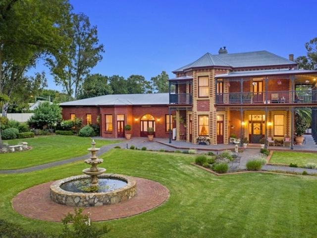 Townhouse for sale in Yea, Victoria