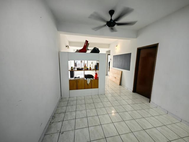 Apartment for sale in Country Heights Damansara, Kuala Lumpur
