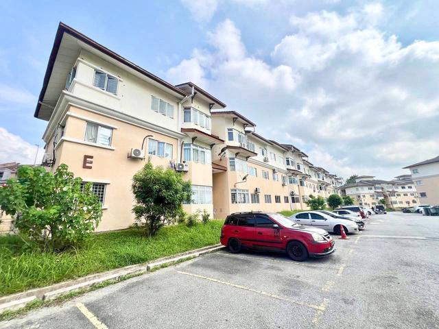 Apartment for sale in Kajang, Langat