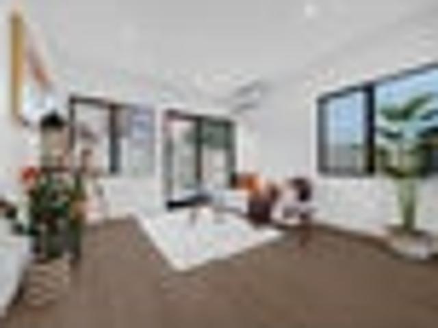 House for sale in New Windsor