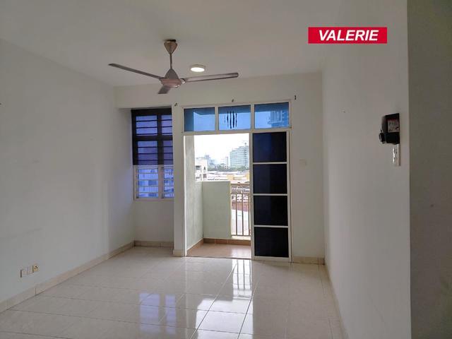 Condominium for sale in Petaling, Damansara Damai