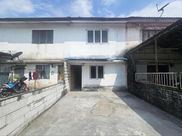 Terraced House for sale in Jeram, Selangor