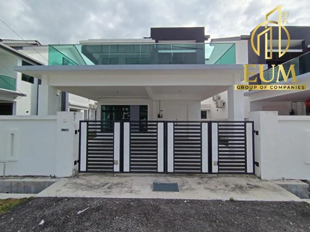 Residential House for sale in Malaka