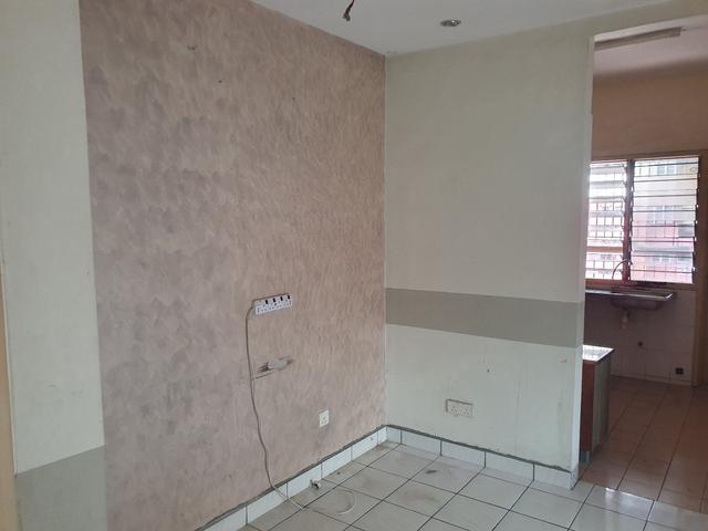 Apartment for sale in Petaling, Damansara Damai