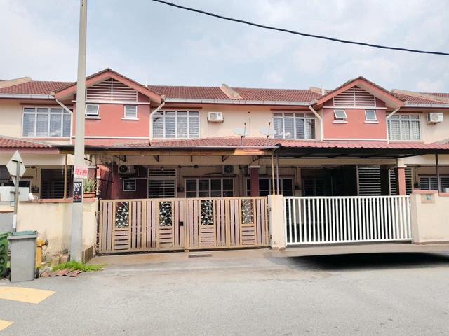 Terraced House for sale in Nilai, Negeri Sembilan