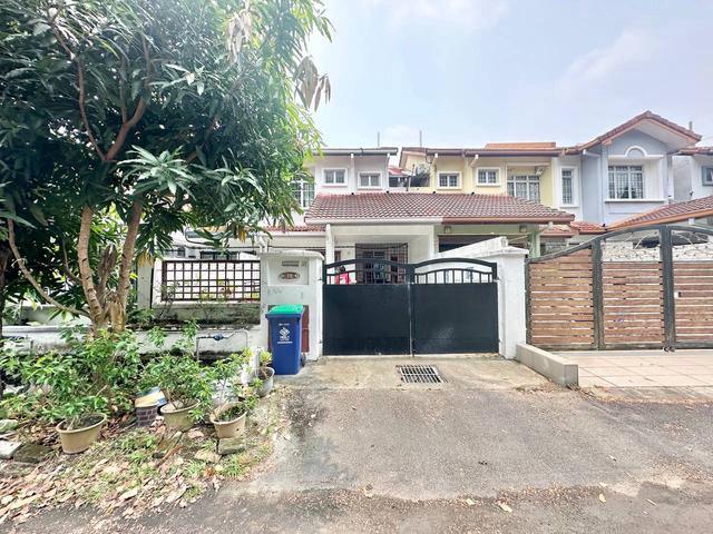 Terraced House for sale in Petaling, Subang Jaya