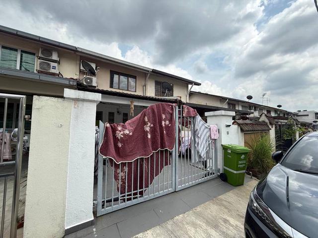 Terraced House for sale in Country Heights Damansara, Kuala Lumpur