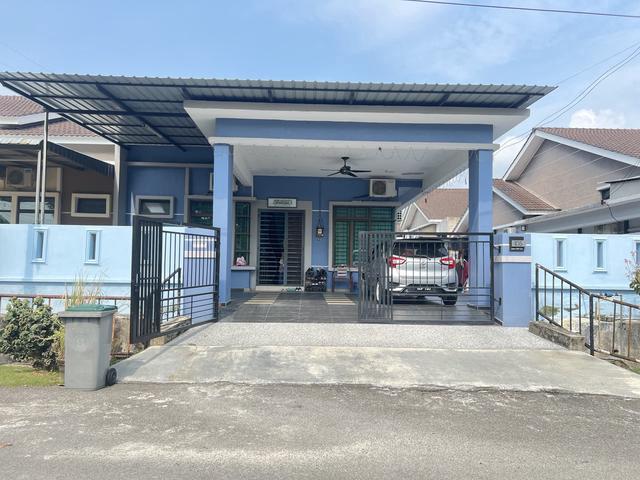 Residential House for sale in Taman Sungei Petai Bahagia, Alor Gajah
