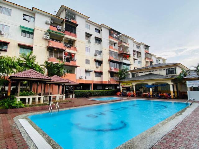 Condominium for sale in Country Heights Damansara, Kuala Lumpur