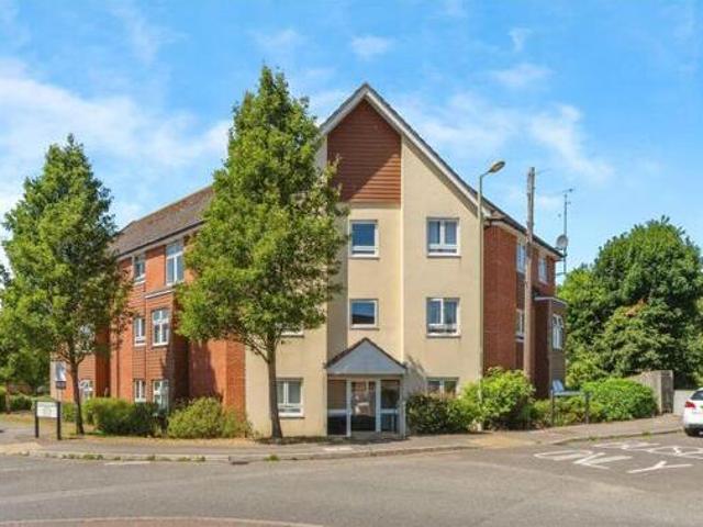 House for sale in Spring Vale, Hampshire
