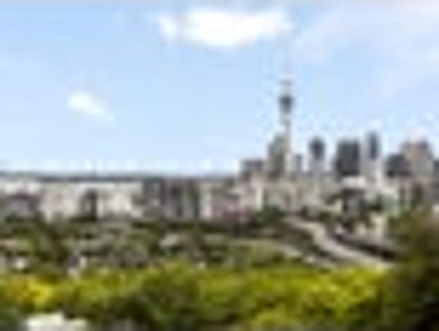 Apartment for rent in Newton, Auckland