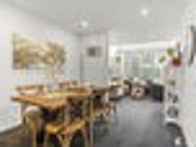 Townhouse for rent in Auckland, Oroua County