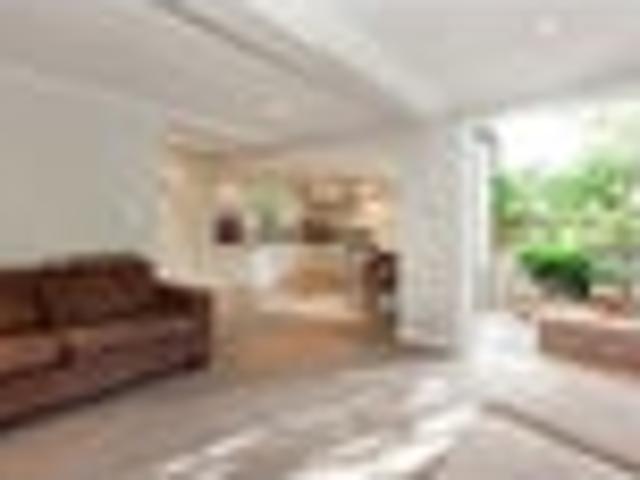 Apartment for rent in Freemans Bay, Auckland