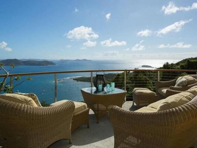 House for sale in Saint John, Indiana