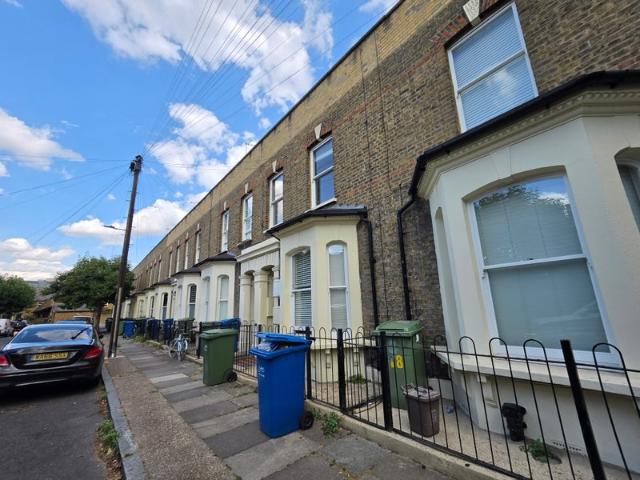 Apartment for rent in London Borough of Southwark, Greater London