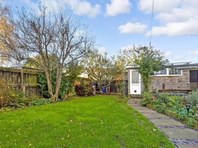 House for sale in Mill Hill, Ash