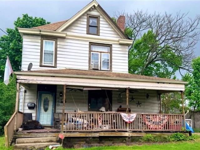 House for sale in New Kensington, Pennsylvania