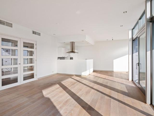 Appartement te huur in Hillegersberg-Schiebroek, Rotterdam