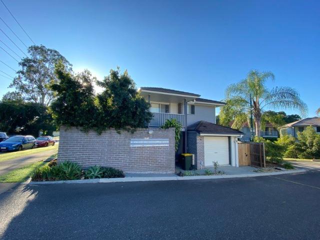 Townhouse for sale in Toombul, Queensland