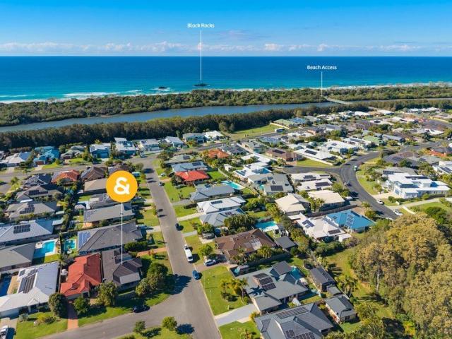 Duplex for sale in Pottsville, New South Wales