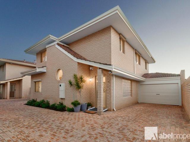Villa for sale in Stirling, Western Australia