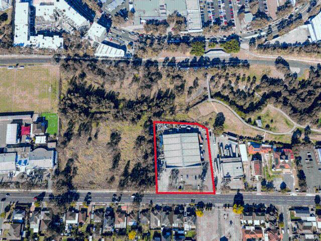 Warehouse for rent in Edensor Park, Sydney