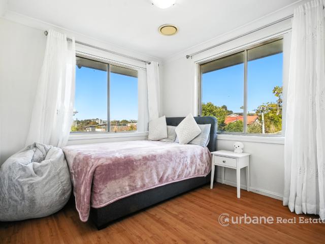 Townhouse for sale in Toongabbie, New South Wales