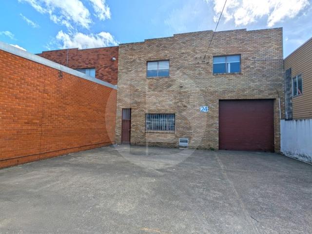 Warehouse for rent in Clyde, Sydney