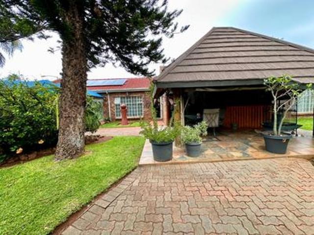 House for sale in Waterkloof, Gauteng