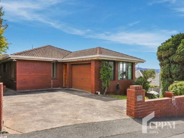 Apartment for sale in Mount Stuart, Hobart
