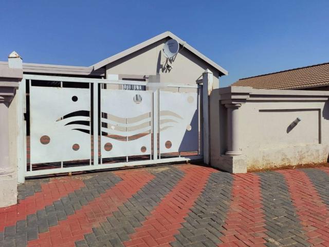 House for rent in Akasia, Gauteng