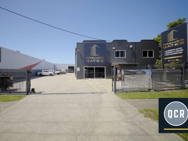 Warehouse for sale in Arundel, Gold Coast City
